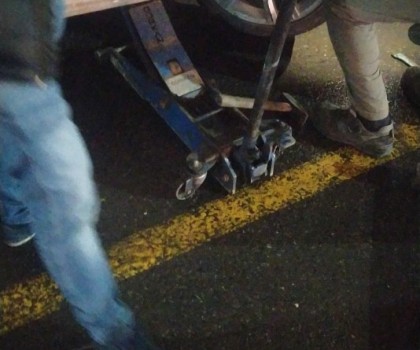 EN YAKIN OTO LASTİK TAMİRCİSİ