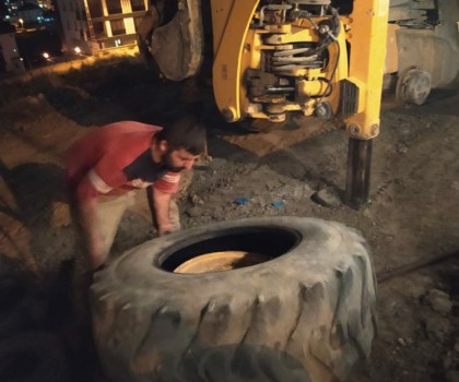 EN YAKIN OTO LASTİK TAMİRCİSİ
